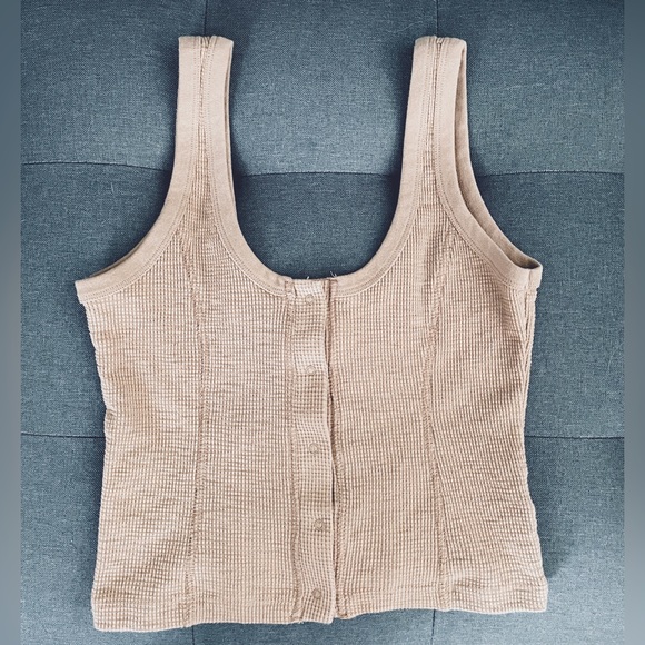Tops - 🌻5/$16🌻 Cropped waffle tank